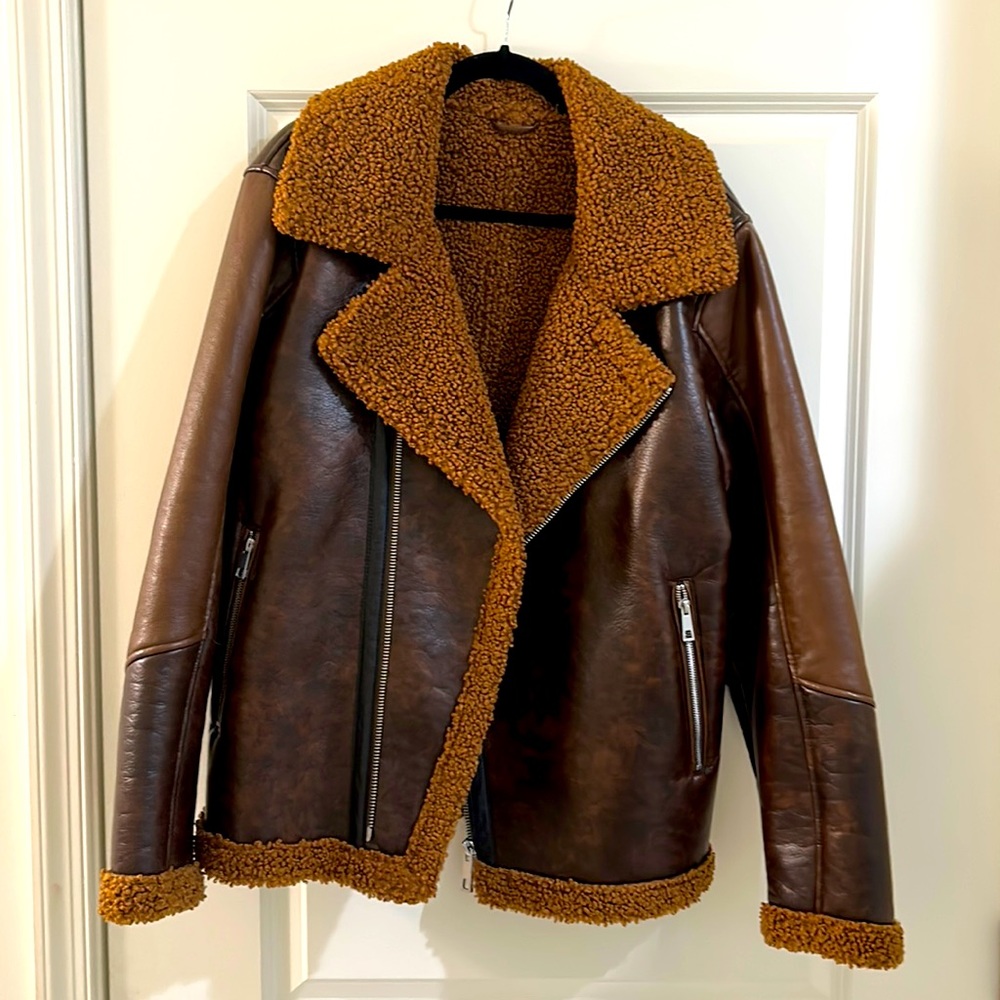 Men’s Zara faux leather shearling jacket